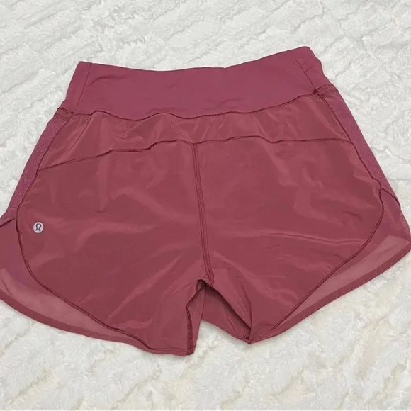 Lululemon Over & Above Shorts   6 #6-05 - Picture 3 of 14